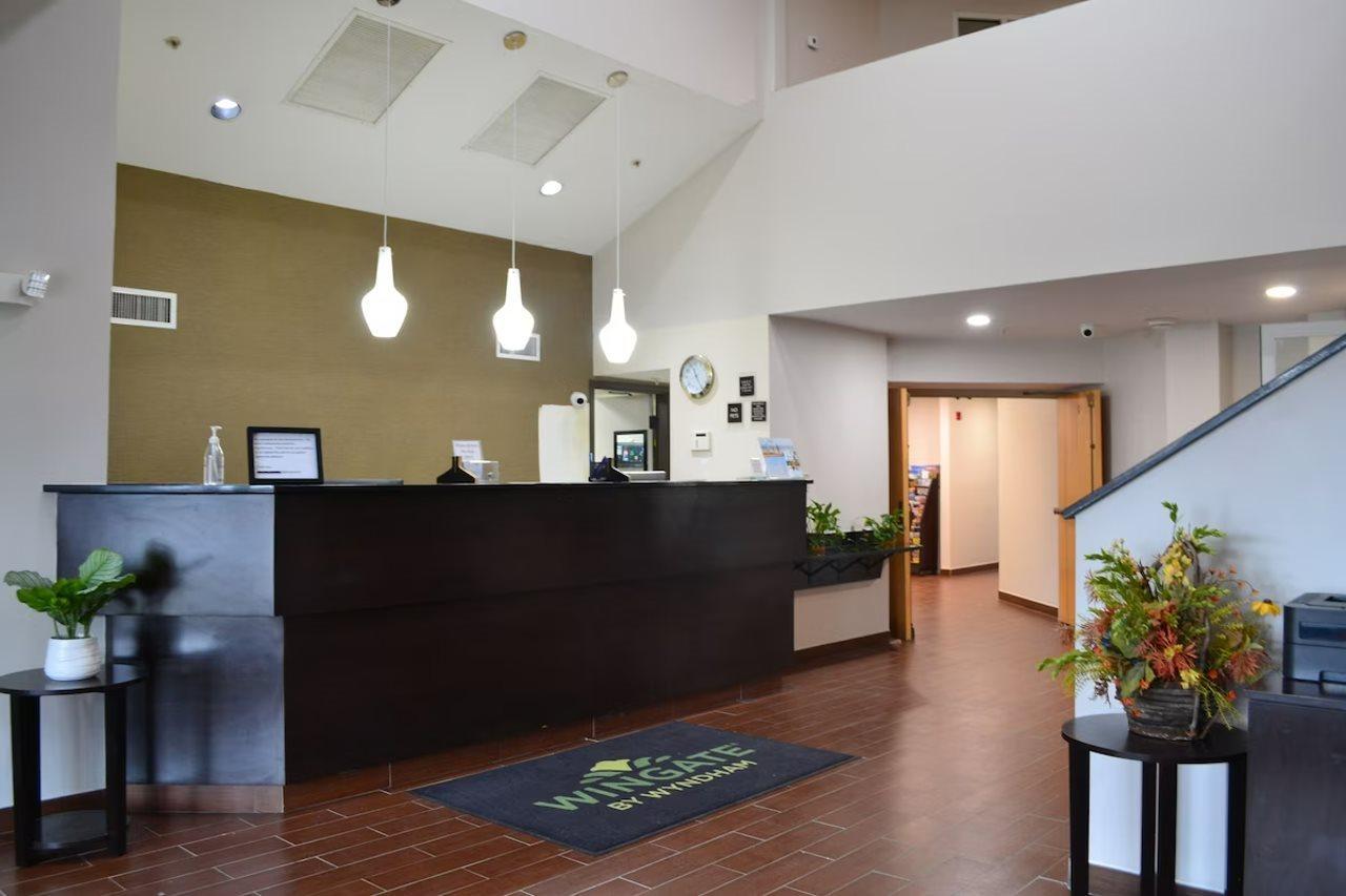 Отель Wingate By Wyndham Bel Air I-95 Exit 77A - Apg Area Эджвуд Экстерьер фото