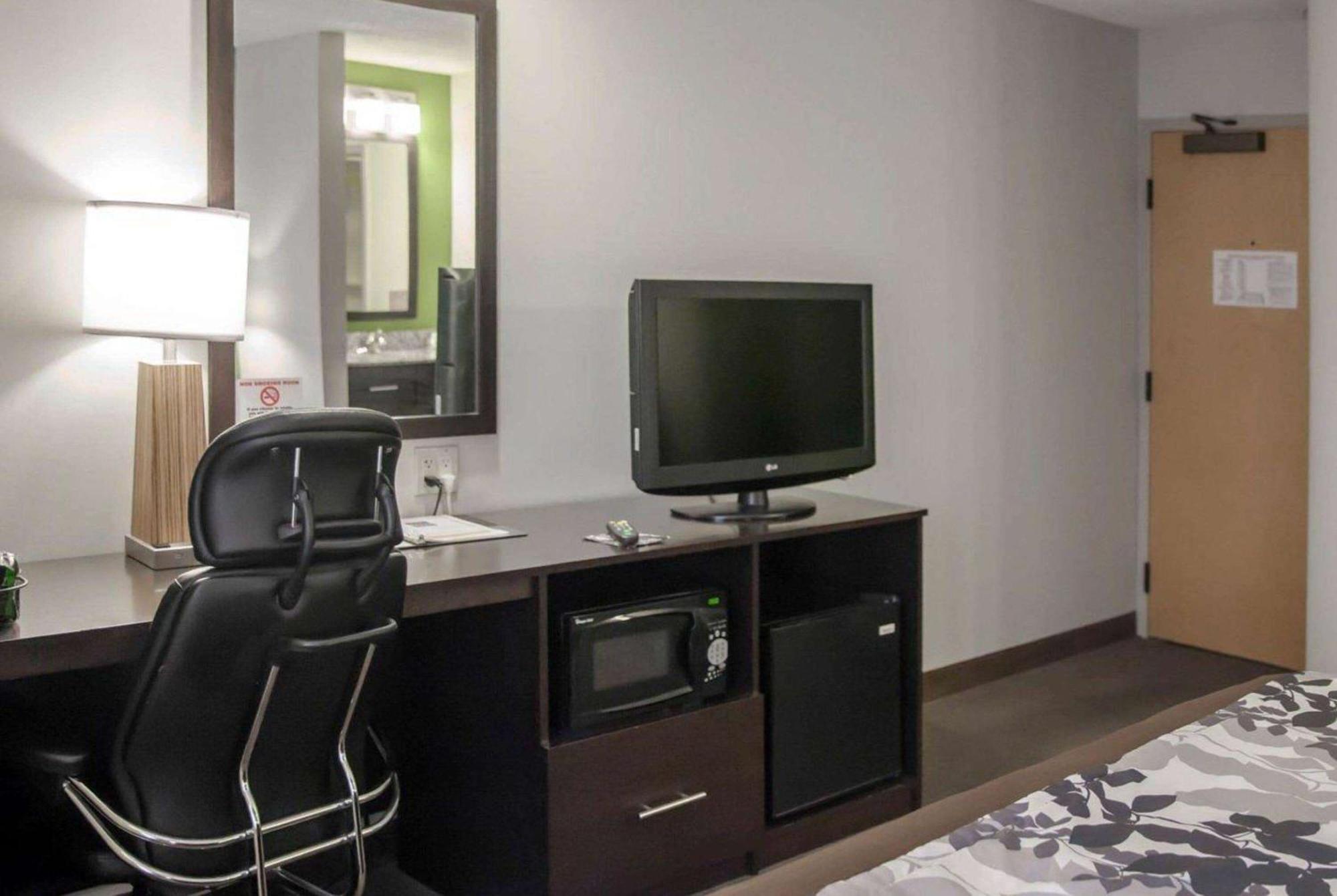 Отель Wingate By Wyndham Bel Air I-95 Exit 77A - Apg Area Эджвуд Экстерьер фото